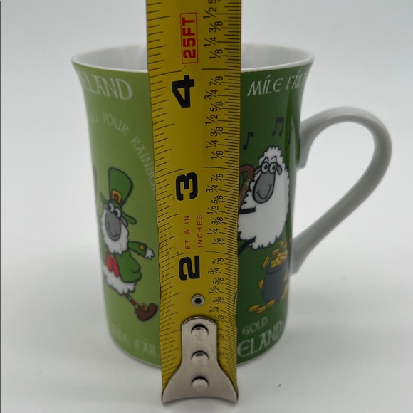 Ireland Green Sheep Mug "Céad Mile Fáilte" (a Hundred Thousand Welcomes) - Picture 7 of 8
